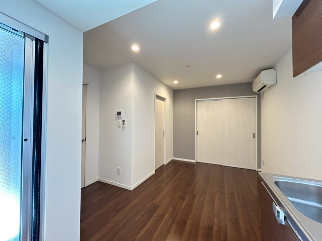 Cherim試験場前1の居間・リビング|明るい室内です☆