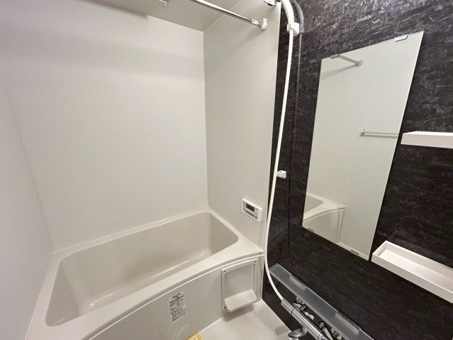 Cherim試験場前1の浴室|追い焚き・浴室乾燥機付きのお風呂です♪