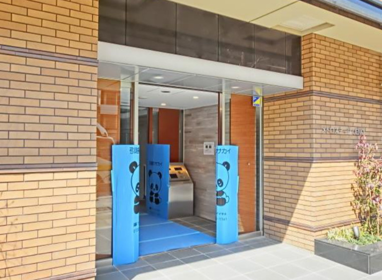 メトロステージ上野のエントランス