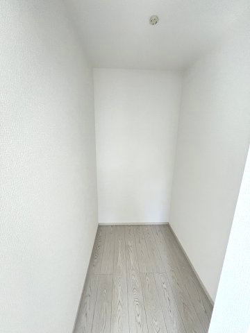 【収納】 | 福岡市南区花畑3丁目4期　1号棟（全1棟）【仲介手数料無料・0円】 | 現地写真。