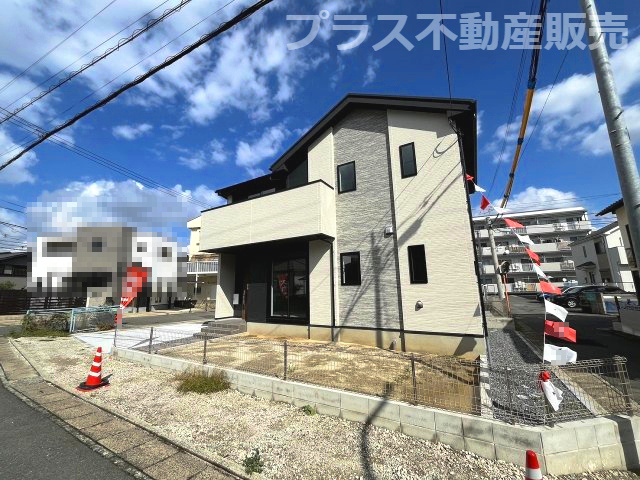 【外観】 | 福岡市南区花畑3丁目4期　1号棟（全1棟）【仲介手数料無料・0円】 | 現地写真。プラス不動産販売なら、現場の全ての棟をまとめてご見学頂けます。