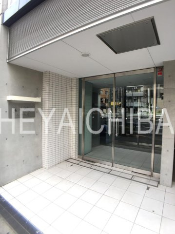 パークウェル三ノ輪駅前のエントランス