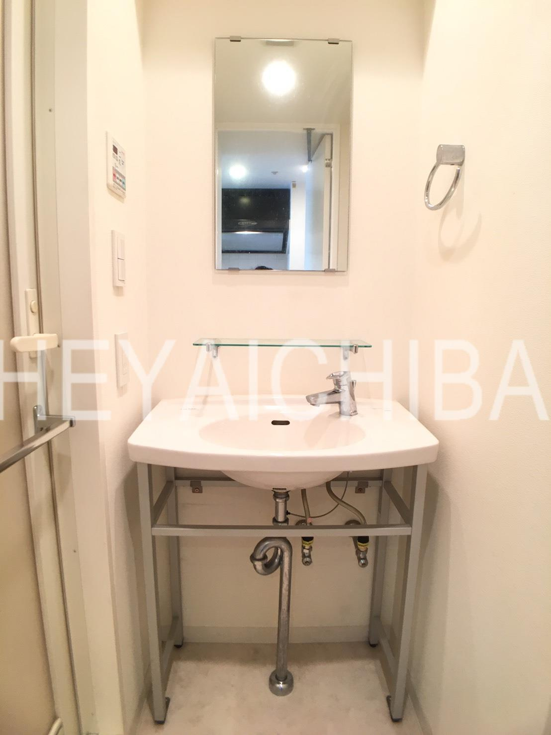 パークウェル三ノ輪駅前の洗面所