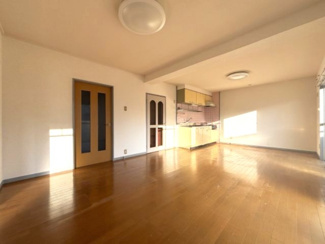 【居間・リビング】 | サニーテラス