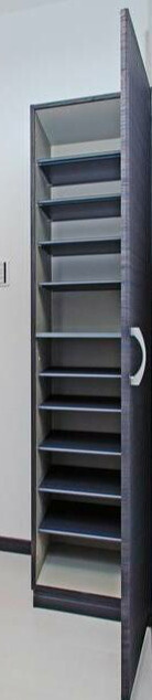 ラ・フォート東日暮里の玄関|シューズボックス