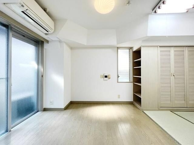 メインステージ江戸川橋の居間・リビング