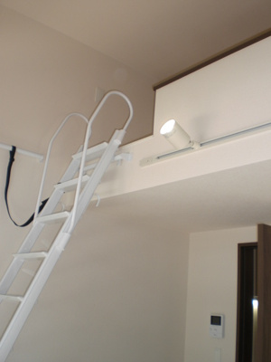 【寝室】 | ヴィラフォレスタ | ロフト