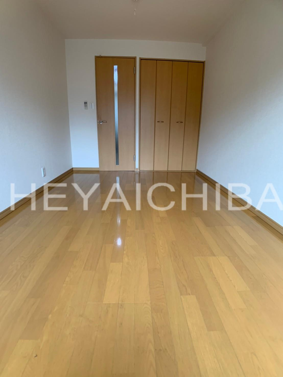 グランドール北上野の寝室