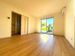 【居間・リビング】