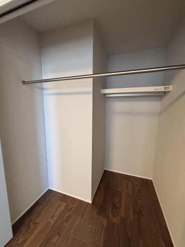 【収納】 | ネクサス百道レジデンシャルタワー | 収納スペースがたっぷりあるので、部屋を広々と使えてストレスなく過ごせます