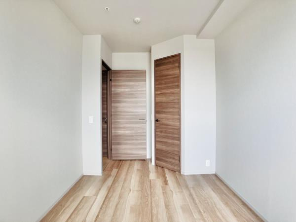 プラウドタワー東池袋ステーションアリーナの居間・リビング