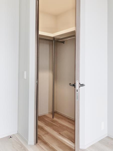 プラウドタワー東池袋ステーションアリーナの居間・リビング