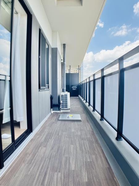 プラウドタワー東池袋ステーションアリーナの居間・リビング