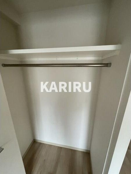 エスリード京橋の収納