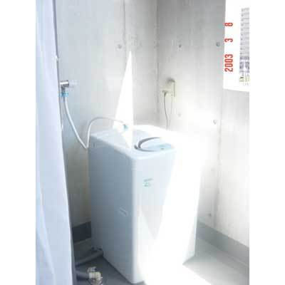 第13花園ビルの内装