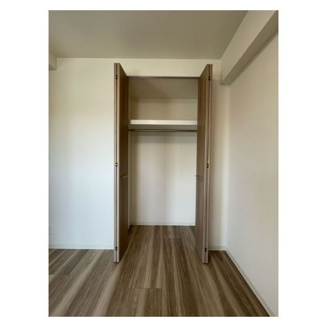 プレサンスブルーム浅草Northの収納