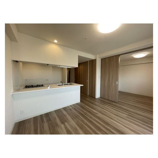 プレサンスブルーム浅草Northの居間・リビング