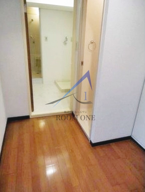 上野ロイヤルハイツ