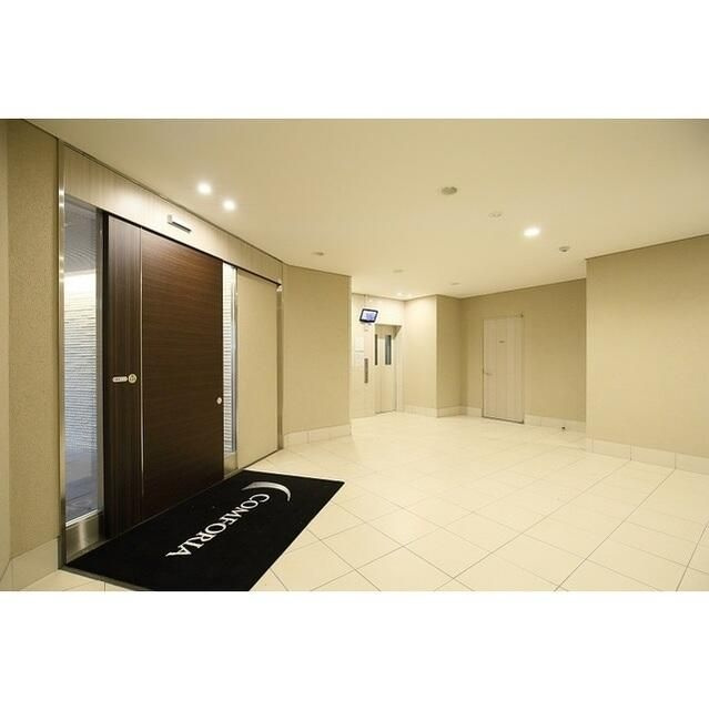 コンフォリア文京春日のロビー