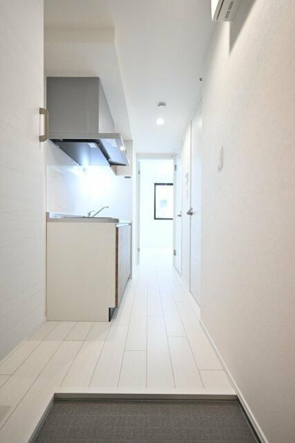 Residence 南千住の玄関