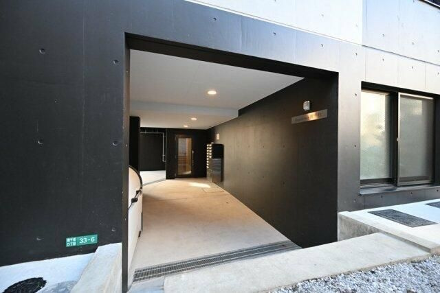 Residence 南千住のエントランス