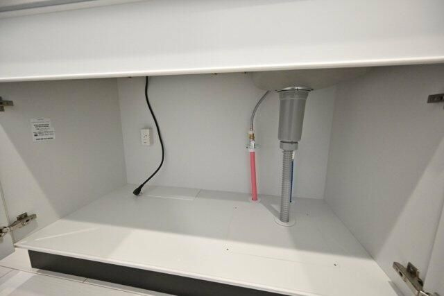 Residence 南千住のキッチン|収納