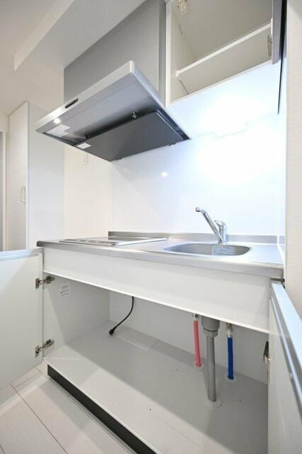 Residence 南千住のキッチン|収納