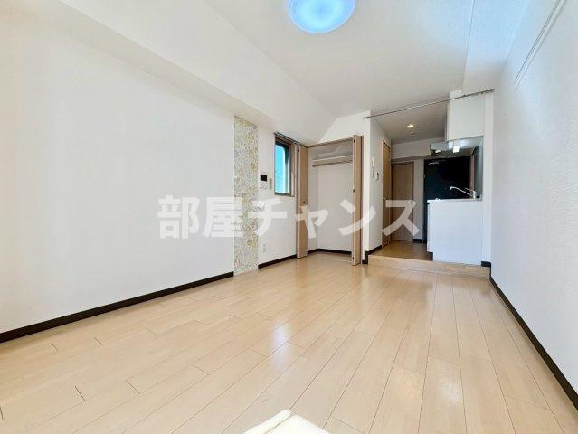 サン・錦本町ビルの寝室