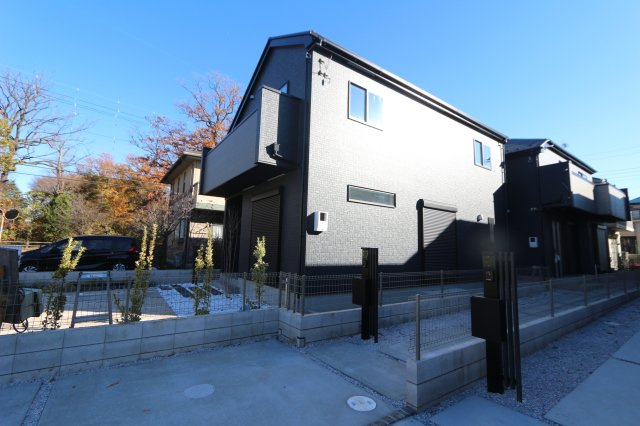 【外観】 | 【GRAFARE　ZEH水準仕様】小平市上水新町３期 | 断熱等性能等級5/一次エネルギー消費量等級6をクリアするZEH水準住宅
