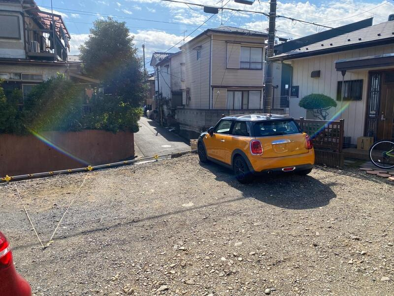 富士見市羽沢１丁目の一戸建ての駐車場