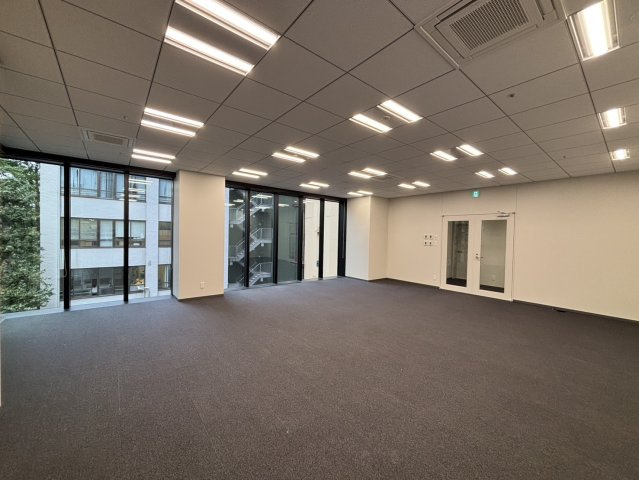 第1 白鳳ビルディング　304の内装