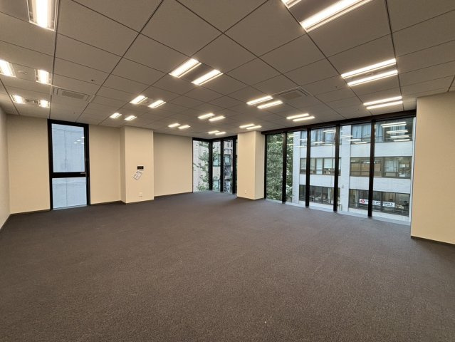 第1 白鳳ビルディング　304の内装