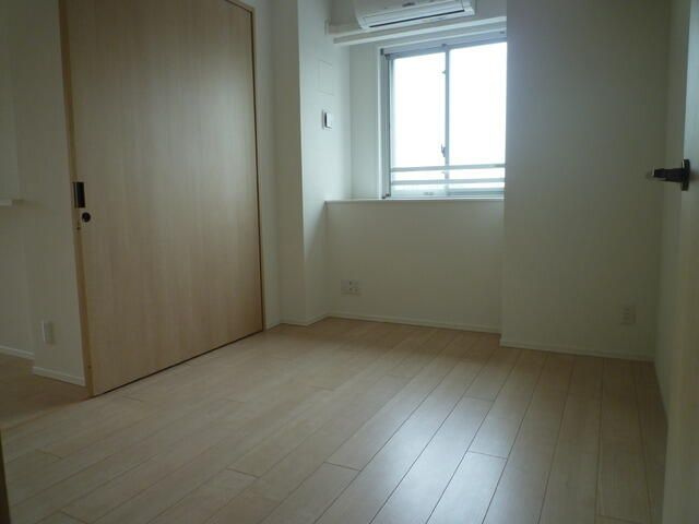 メゾンカルム本郷の寝室