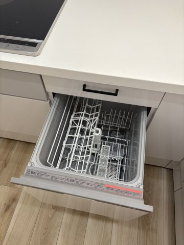 【キッチン】 | アムール板付7 | 食洗機つきなので、忙しい朝もサッと片づけできていつでもキレイなキッチンをキープできます