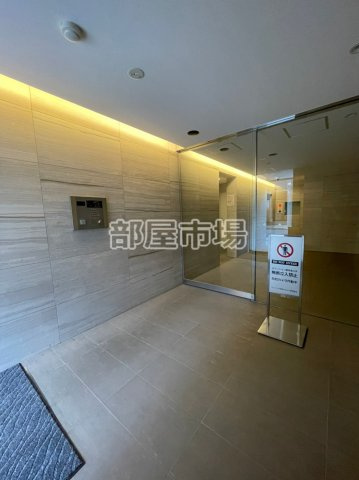 クレイシア両国カルミナのエントランス