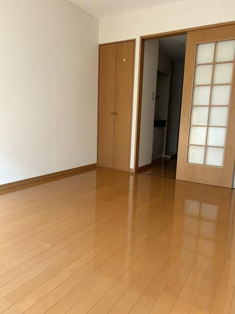 第五浅岡ビルの居間・リビング