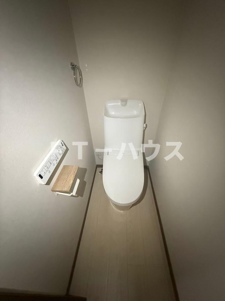 メゾン・ドゥ・アッシュ津田沼　えでぃ１００のトイレ