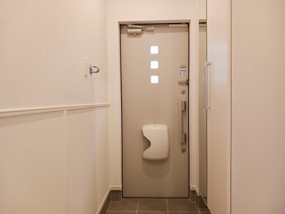 【玄関】 | ヒカルサ加須ウエストⅠ