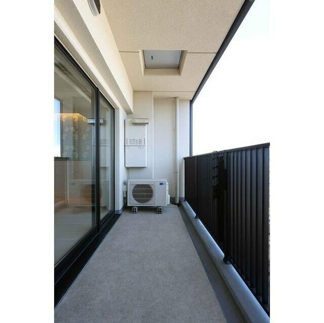 ＡＳＰＲＩＭＥ八丁堀のバルコニー