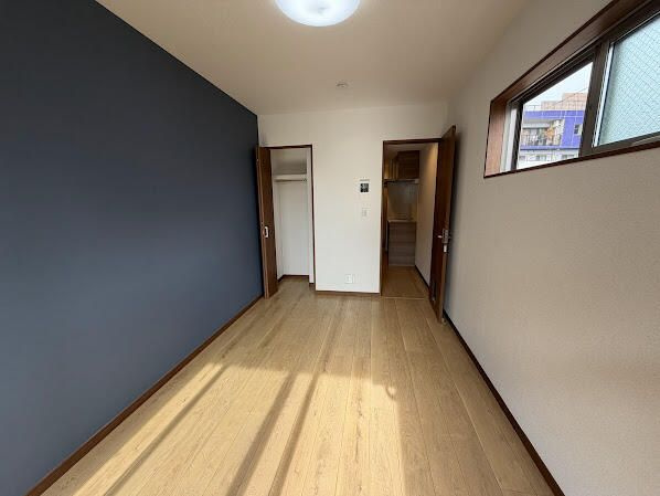 ＡＵＲＯＲＡ　桜木町の居間・リビング