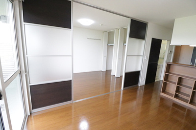 【居間・リビング】 | チューリップ フィールド