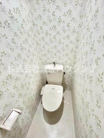 東大阪市吉田８丁目のテラスのトイレ