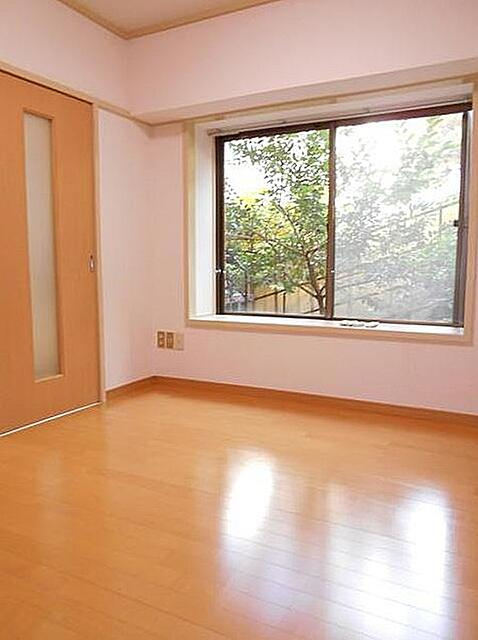 マコト第二ビルの内装