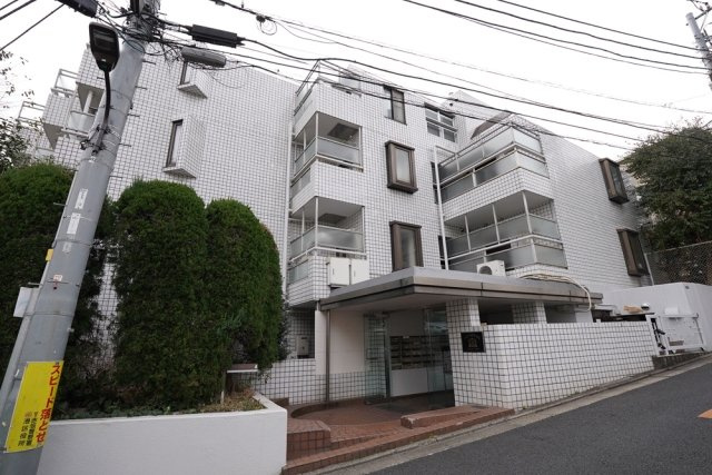 ハイシティ南青山の外観