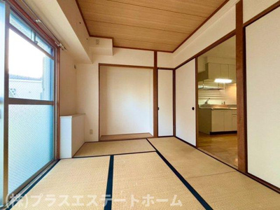 【寝室】 | エフアール板宿 