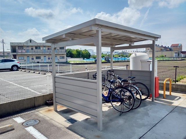 レオパレスフロートのその他|駐輪場