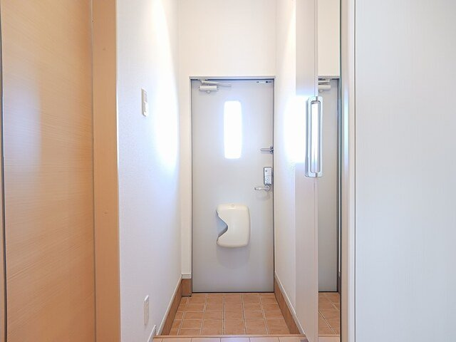 カレントⅢの玄関