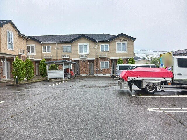 プルミエ・アムールⅢの駐車場