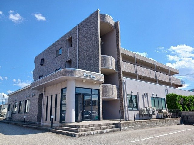 ベル・ウィング