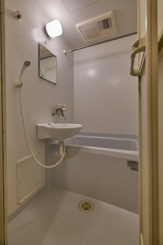 レオパレスエム　Ⅱの浴室